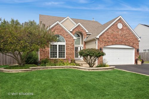 150 Rushmore Drive, Bartlett, IL, 60103 | Card Image