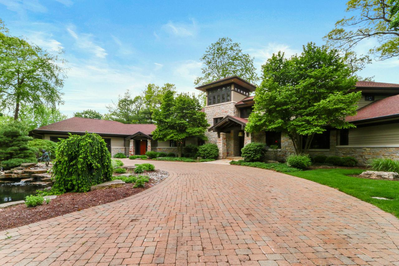 Shore Dr, Delavan, WI 53115