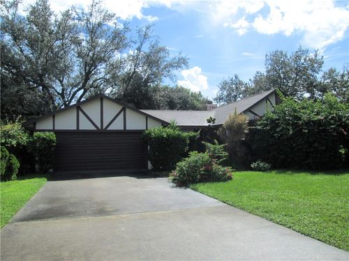 3256 Fairview Dr, Melbourne, FL, 32934-7668 | Card Image
