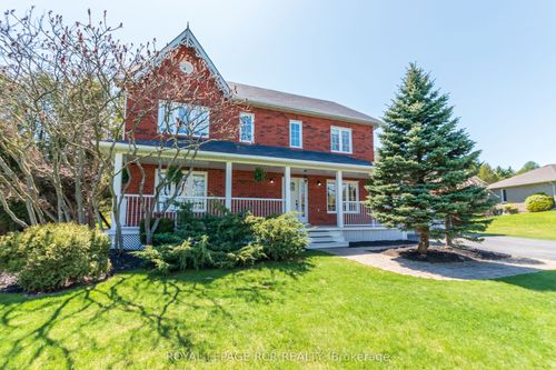 4 Hill St, Erin, ON, N0B | Card Image