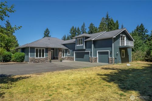 6223 Ebbert Dr Se, Port Orchard, WA, 98367-9779 | Card Image