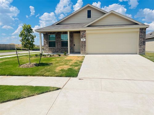 324 Red Rock Trl, Haslet, TX, 76052-2558 | Card Image