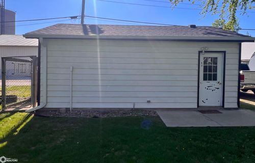 105 Colorado St, Glidden, IA, 51443-1024 | Card Image