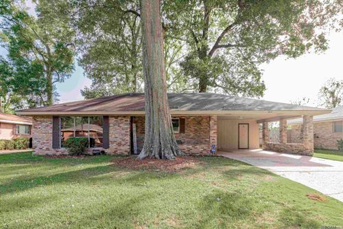 1050 Landwood Dr, Baton Rouge, LA, 70806-3017 | Card Image