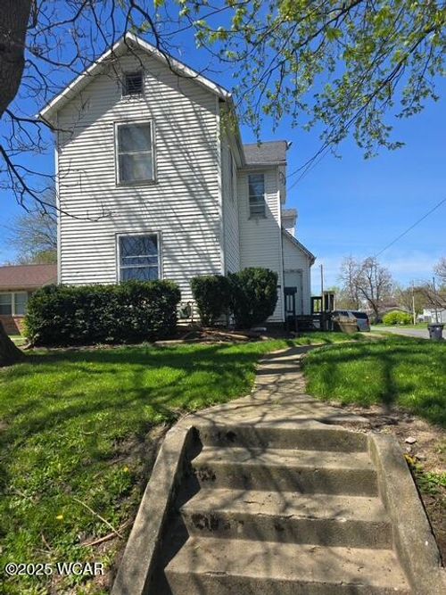 939 N West St, Lima, OH, 45801-3673 | Card Image