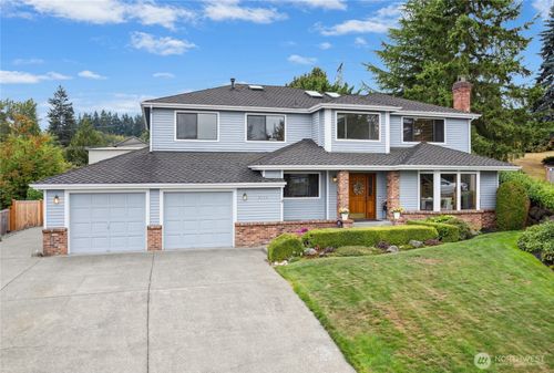 2748 215th Pl Sw, Brier, WA, 98036-8935 | Card Image