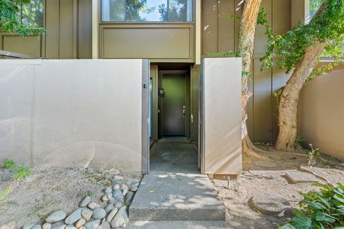 unit-3-899 Woodside Ln E, Sacramento, CA, 95825-4339 | Card Image