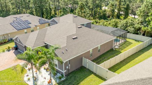 632 Stonebriar Dr Se, Palm Bay, FL, 32909-2381 | Card Image