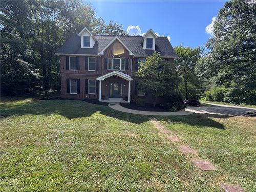 5653 Meridian Rd, Gibsonia, PA, 15044-9440 | Card Image