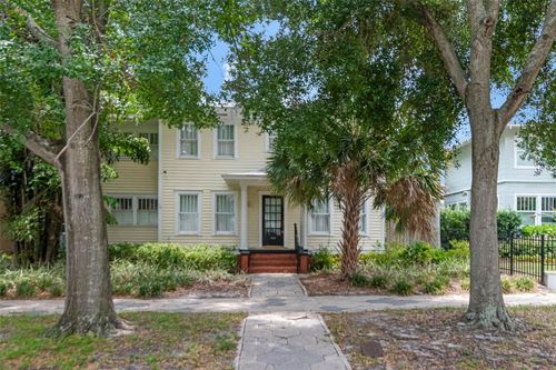 126 8th Ave Ne, ST PETERSBURG, FL, 33701-2522 | Card Image