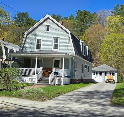 32 Ascutney St, Windsor, VT, 05089-1107 | Card Image