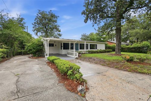 910 Ne 24th St, GAINESVILLE, FL, 32641-4831 | Card Image