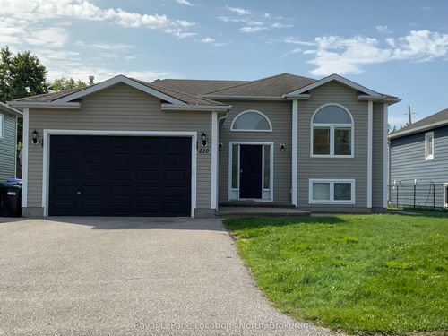 210 Quebec St, Stayner, ON, L0M1S0 | Card Image