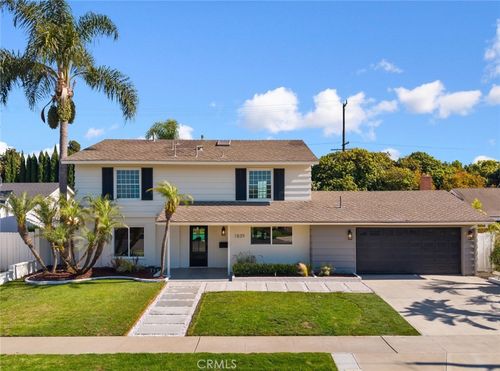 1839 Pitcairn Dr, Costa Mesa, CA, 92626-4702 | Card Image