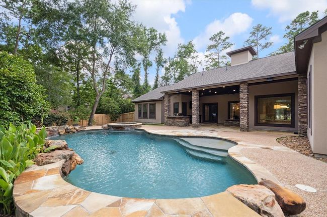 Multiple Water Falls In This Large Salt Water Pool | Image 44