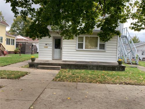 410 Main Street W, Knoxville, IA, 50138 | Card Image