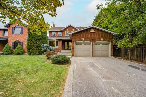 1341 Old English Lane, Oakville, ON, L6M2P9 | Card Image