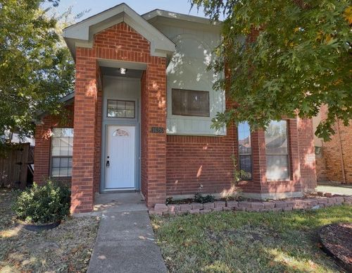 1626 Hancock Dr, Mesquite, TX, 75149-1670 | Card Image