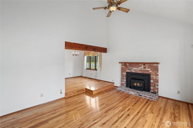 141 E Deer Creek Rd, House other with 3 bedrooms, 4 bathrooms and 12 parking in Shelton WA | Image 5