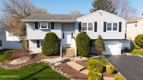 12 Cavan Ln, Hazlet, NJ, 07730-1131 | Card Image
