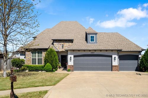 6807 125th St, Bixby, OK, 74008-2931 | Card Image
