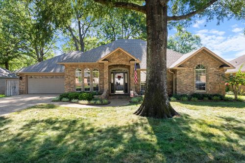 650 Bonnie Ln, Conway, AR, 72034-5538 | Card Image
