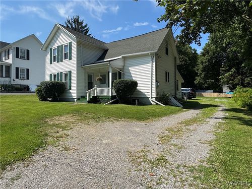 1083 W Buffalo St, Warsaw, NY, 14569-9704 | Card Image