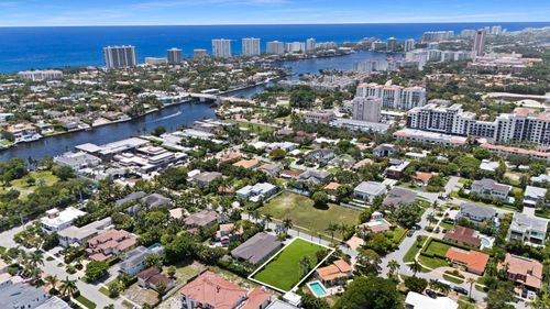 423 Ne 3rd St, Boca Raton, FL, 33432-4019 | Card Image