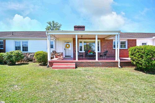 10 Sulphur Springs Dr, Greenville, SC, 29617-1721 | Card Image