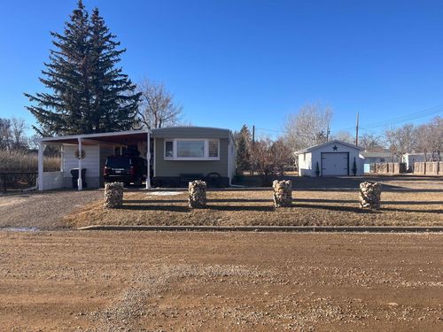 104 2 St, Warner, AB, T0K2L0 | Card Image