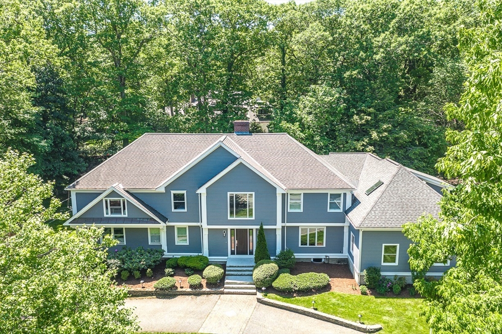 Chiltern Rd, Weston, MA 02493