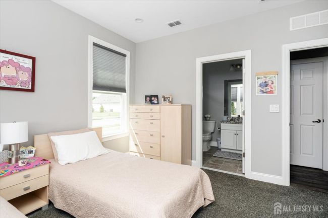17 Landmark Rd, House other with 2 bedrooms, 3 bathrooms and null parking in Jamesburg NJ | Image 22