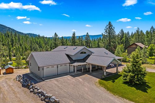 181 Sylvan Dr, Bigfork, MT, 59911-6608 | Card Image