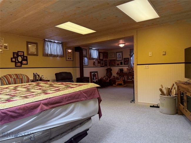 185 Howie Rd, House other with 2 bedrooms, 3 bathrooms and null parking in Big Timber MT | Image 33