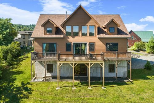 573 Cedar Trl, Fleetwood, NC, 28626-9296 | Card Image