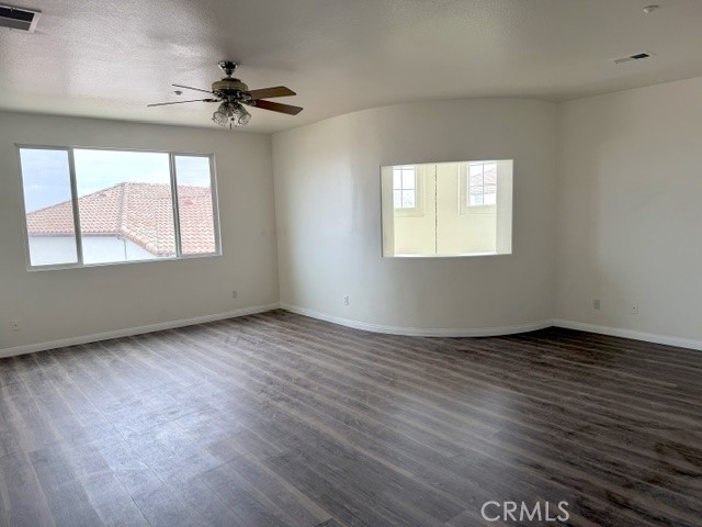 Residential Lease in Riverside 4