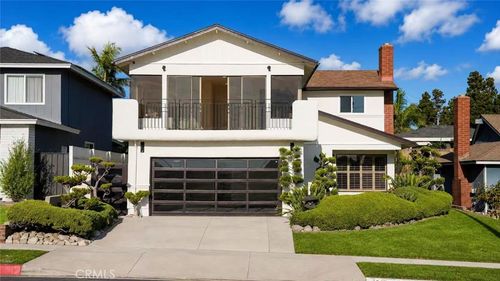 19102 Nestor Ave, Carson, CA, 90746-2753 | Card Image