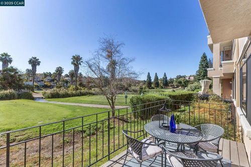 unit-12-30 Eagle Lake Pl, San Ramon, CA, 94582-4858 | Card Image