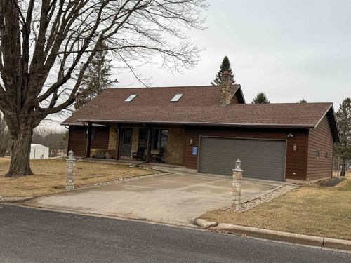 215 S Park Street, LIVINGSTON, WI, 53554 | Card Image