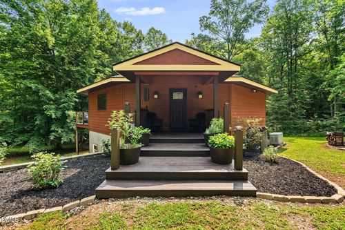 3686 Sandy Creek Rd, Franklinton, NC, 27525-8187 | Card Image