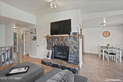 18735 N Lowrie Loop, Eagle River, AK, 99577-8610 | Card Image