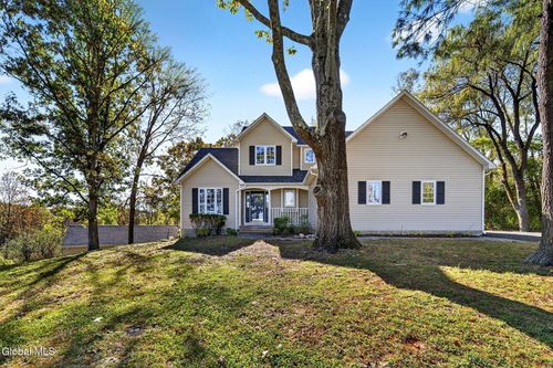317 Reutter Dr, Duanesburg, NY, 12056-4032 | Card Image