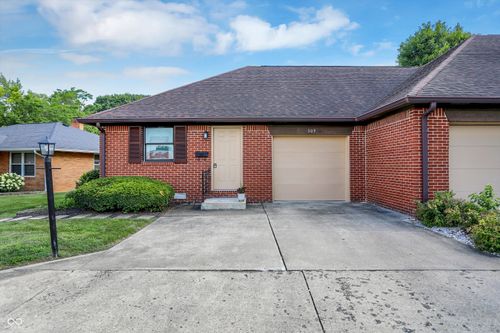 509 E Main St, Brownsburg, IN, 46112-1420 | Card Image