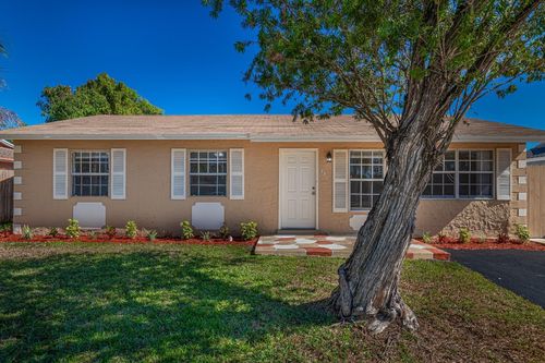 630 Sw 81st Ter, North Lauderdale, FL, 33068-2043 | Card Image