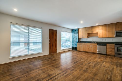 apt-130-4616 W Lovers Ln, Dallas, TX, 75209-3111 | Card Image