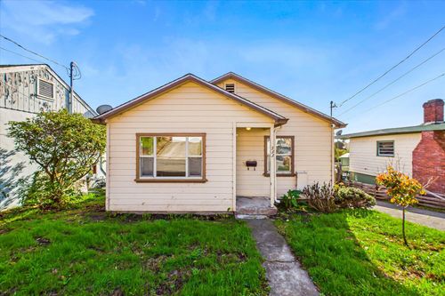 533 P St, Fortuna, CA, 95540-1828 | Card Image