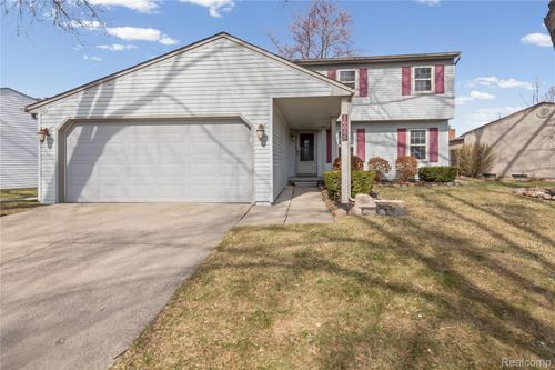 16065 Touraine Dr, Clinton Township, MI, 48038-4512 | Card Image