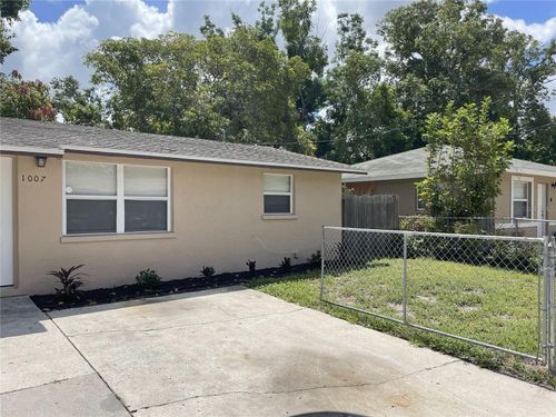 1007 8th St W, Bradenton, FL, 34205-8408 | Card Image