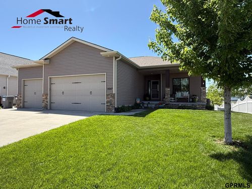 5017 Beckys Way Rd, Lincoln, NE, 68514-3203 | Card Image