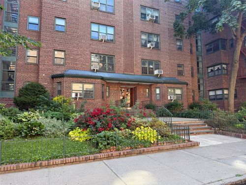 5g-34-21 78th St, Jackson Heights, NY, 11372-2516 | Card Image
